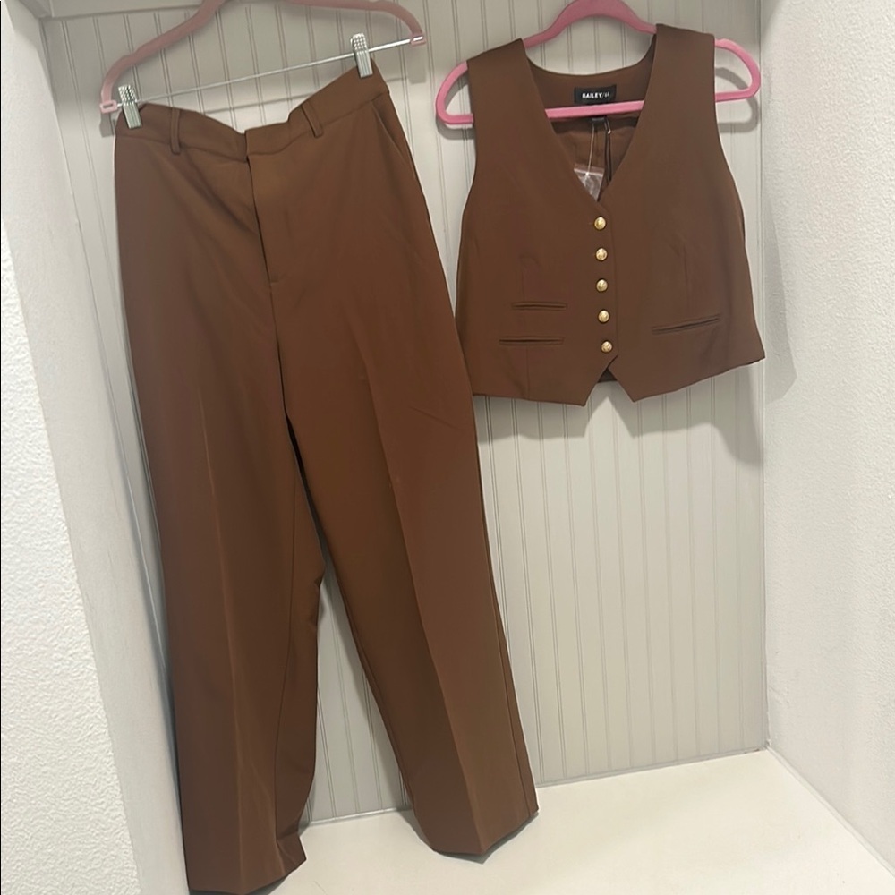 Brown Women's Pants & Vest Set - Picture 2 of 3
